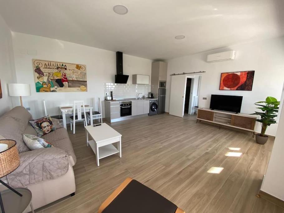 Sea Escape 2 Apartment